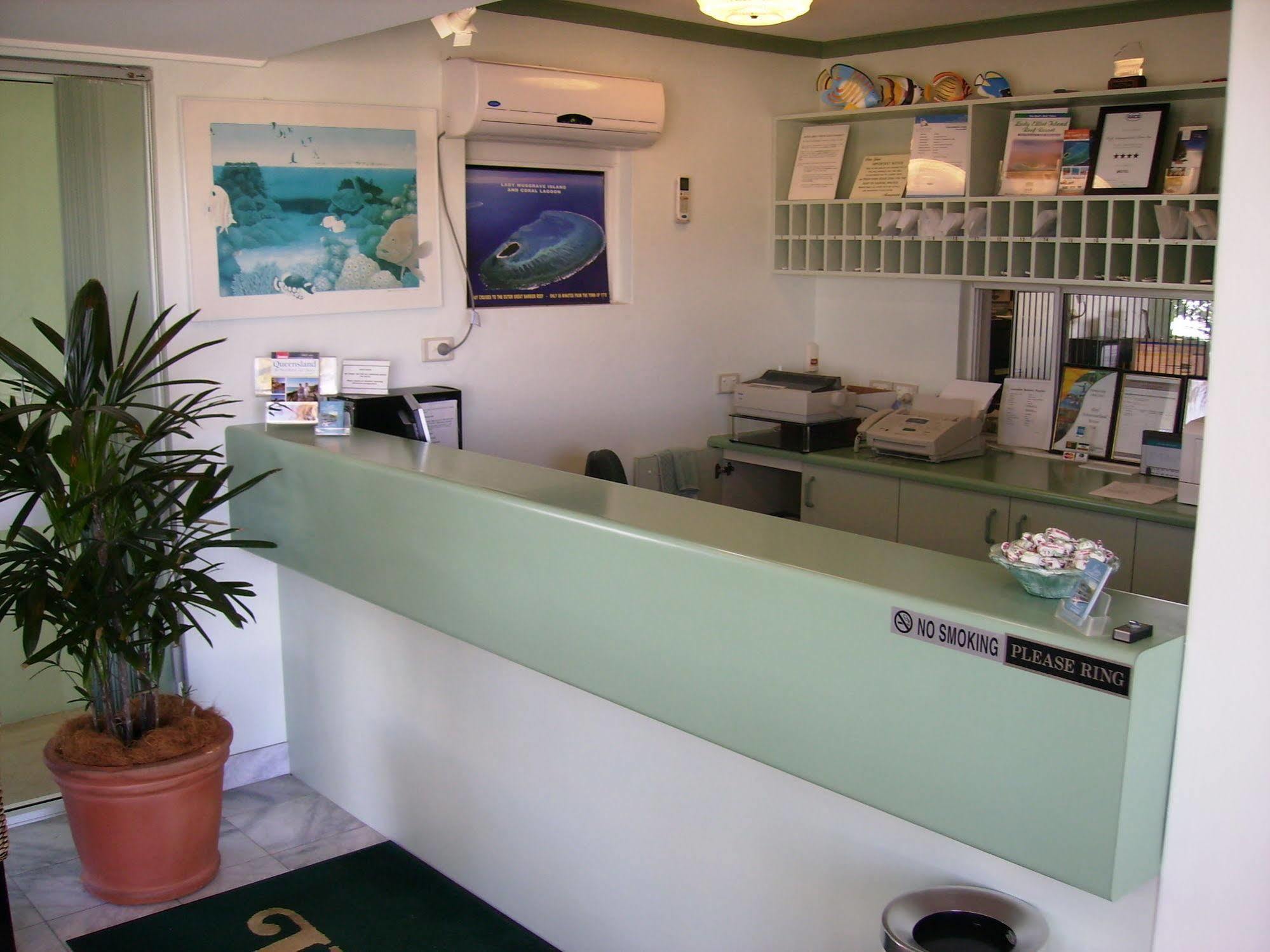 Reef Adventureland Motor Inn Таннум-Сендс Екстер'єр фото